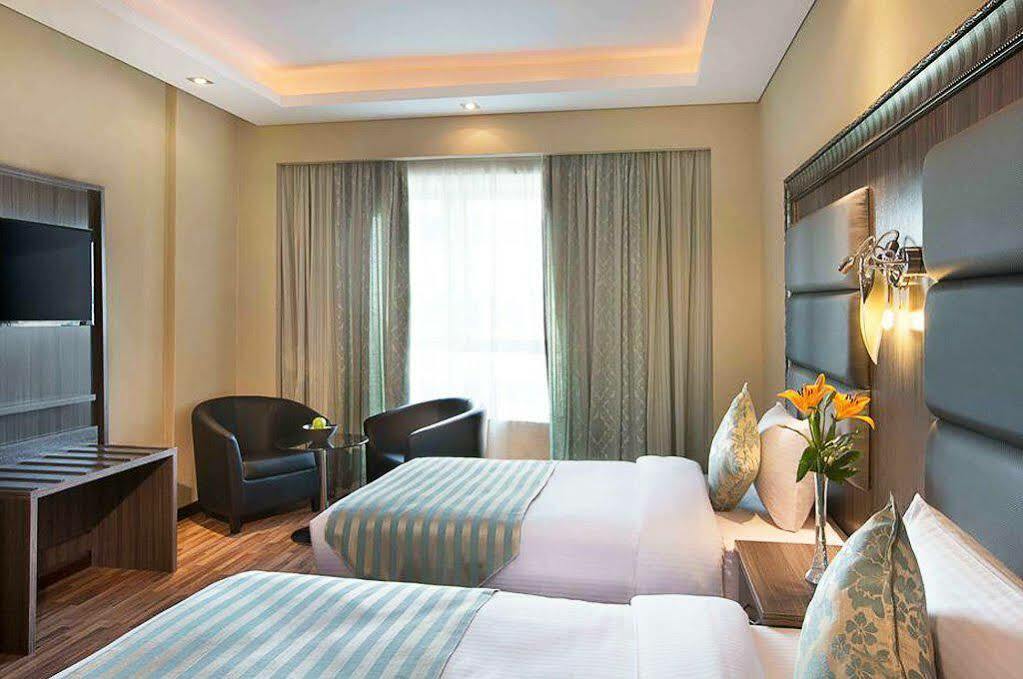 Hotel Black Stone