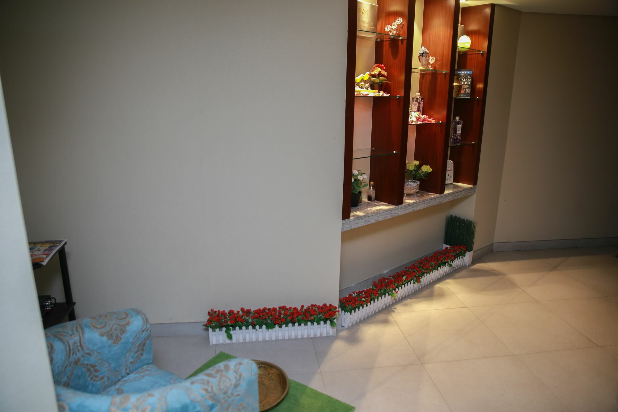 Versailles By Raviz Hotel Dubai