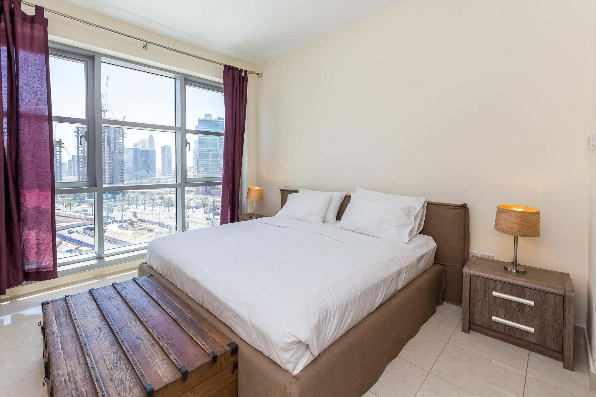 Apartment Standpoint In Downtown By Deluxe Homes *