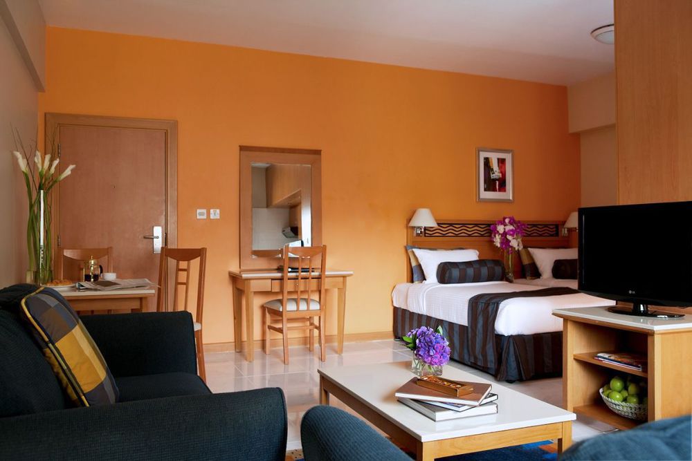 Hotel Golden Sands 5