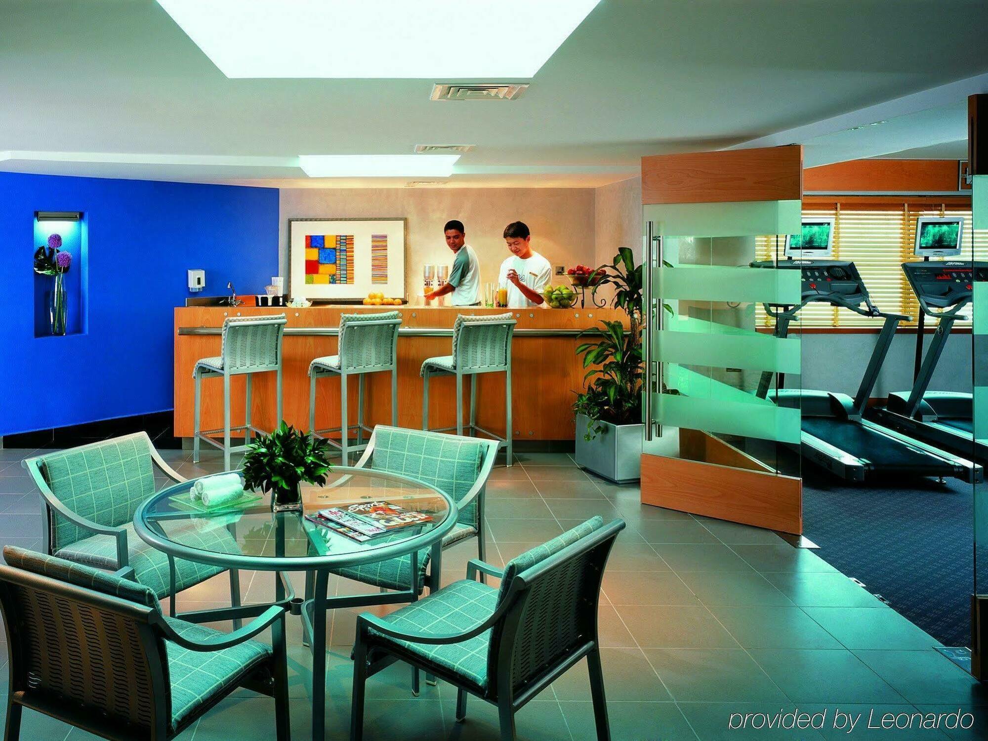 Hotel Ramada Plaza By Wyndham Deira Dubái