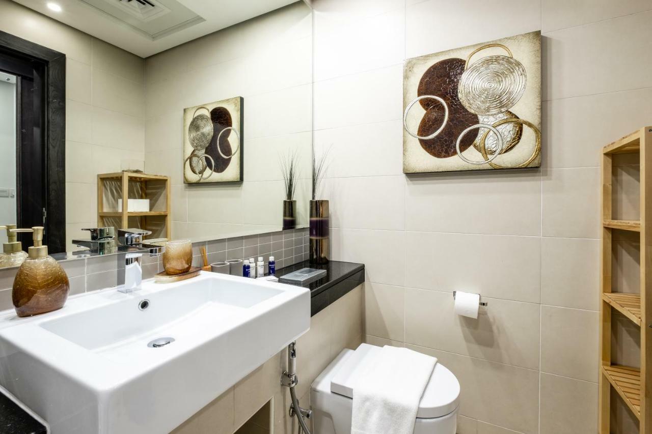 Maison Privee - Big, Bright, Luxury Marina Views Next To Appartement