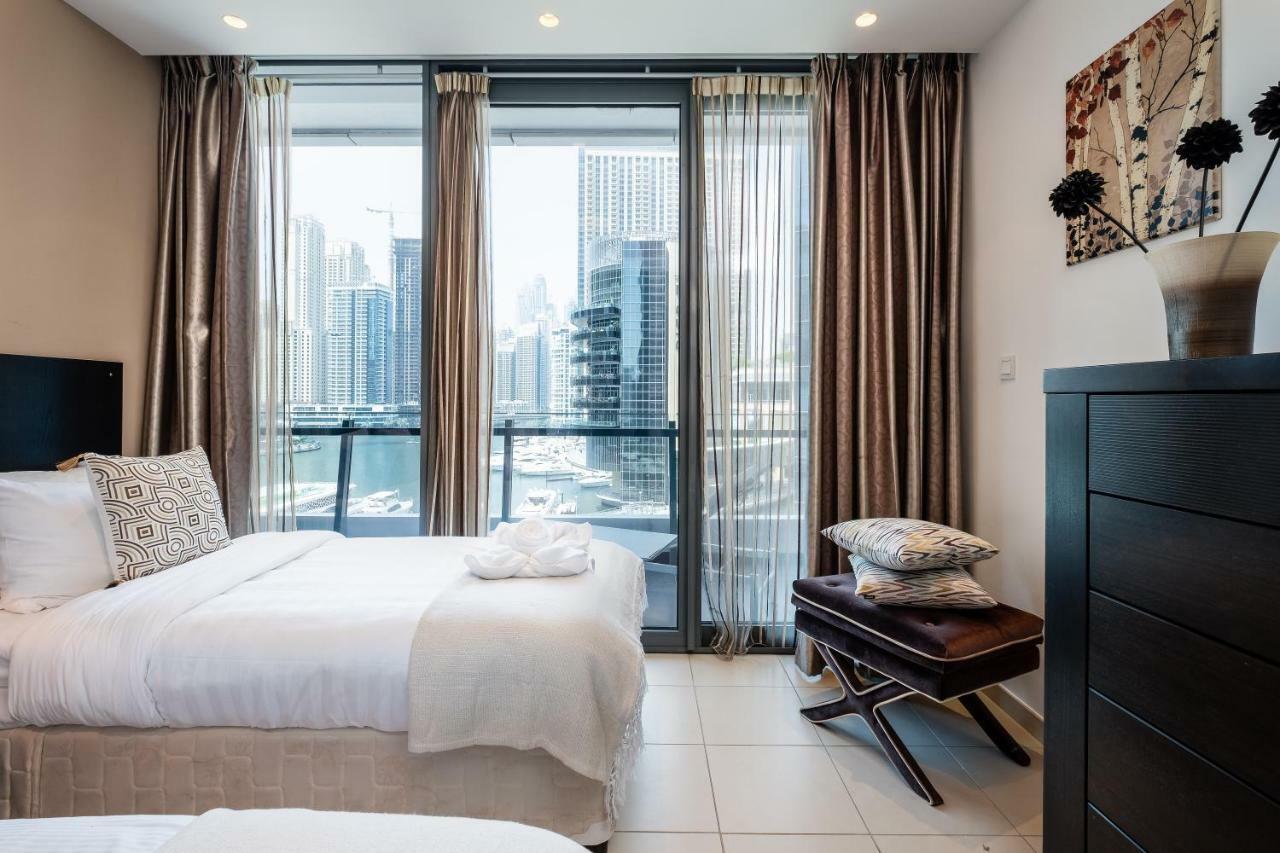 Maison Privee - Big, Bright, Luxury Marina Views Next To