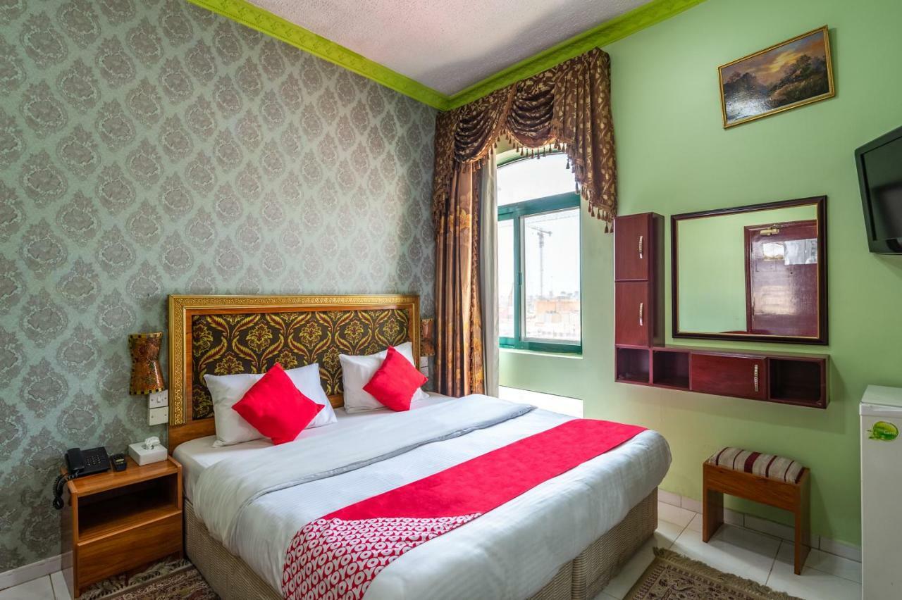 Hotel Oyo 191 Golden Sea