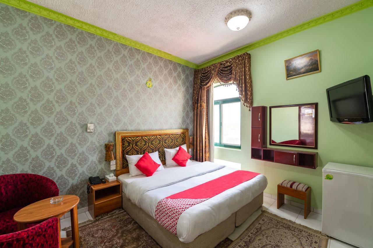 Oyo 191 Golden Sea Hotel 3*