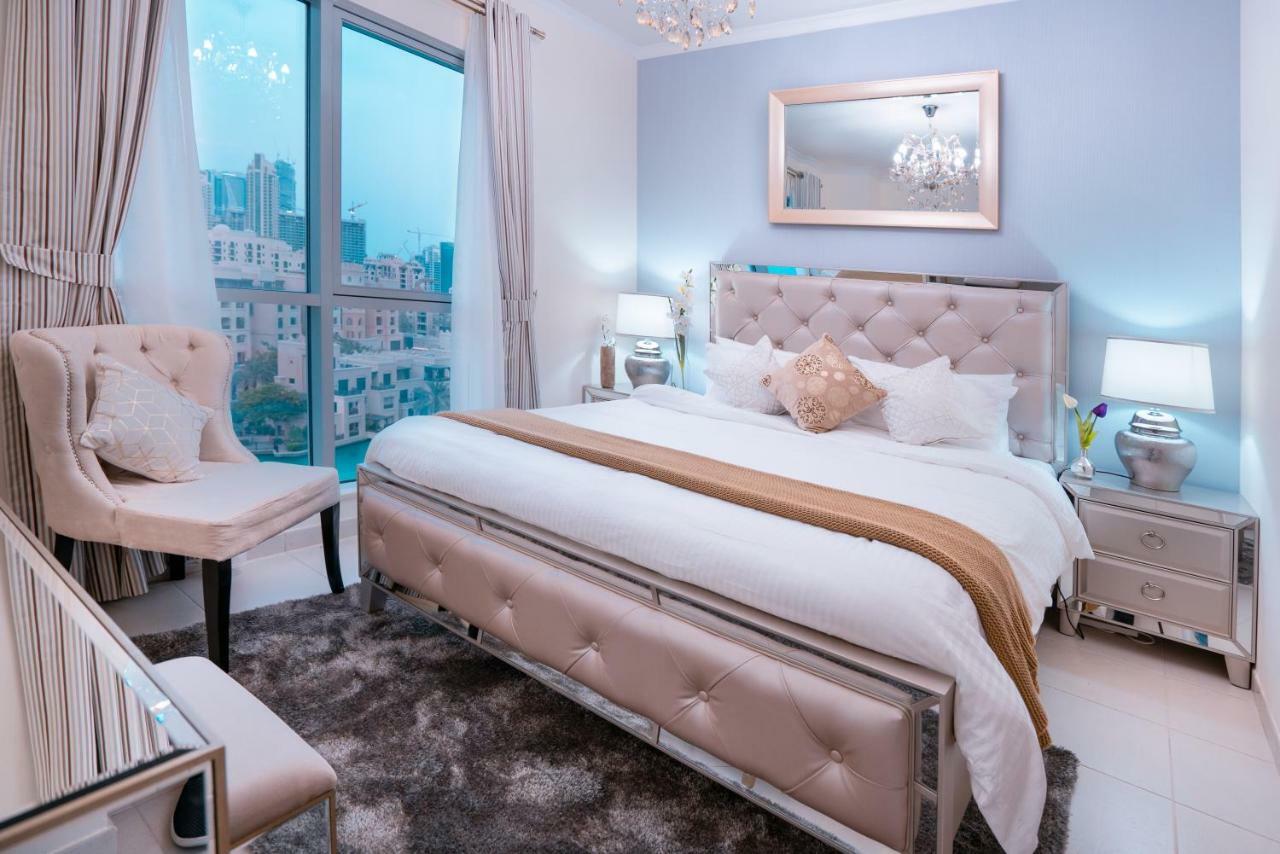 Elite Royal - Full Burj Khalifa & Fountain View - 2 Bedrooms And 1 Open Bedroom Without Partition Apartment