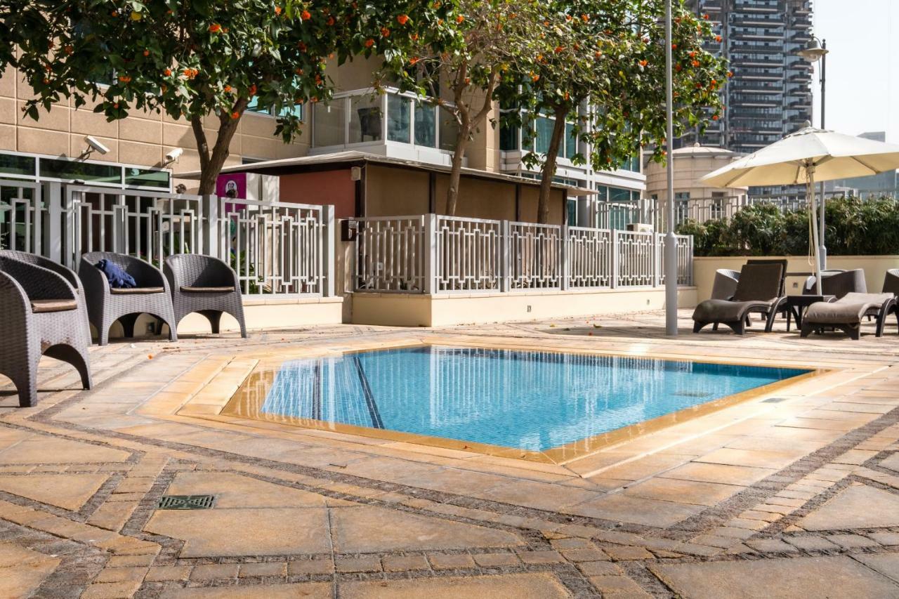 Maison Privee - Exclusive With Burj Khalifa Next Door *