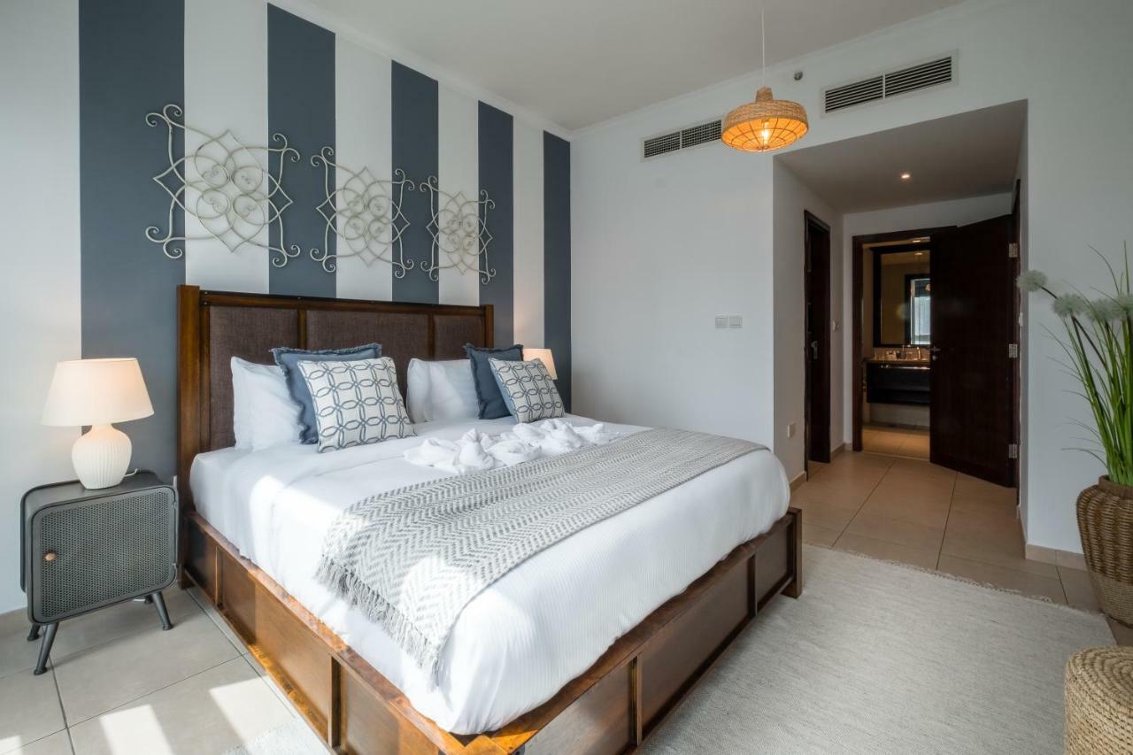 Lägenhet Maison Privee - Exclusive With Burj Khalifa Next Door Dubai