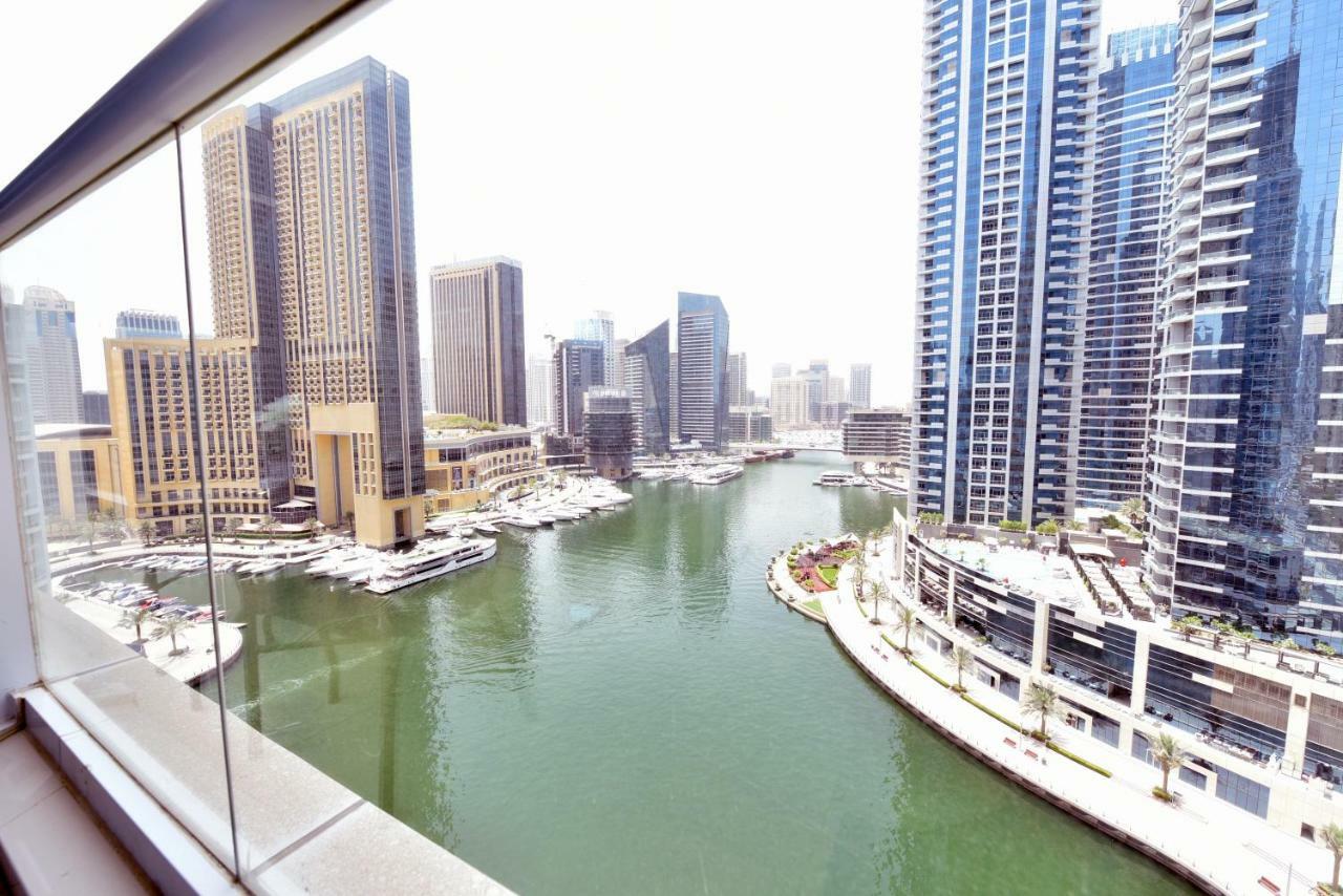 Golden Vacation Homes Continental Tower Marina Apartemen Dubai