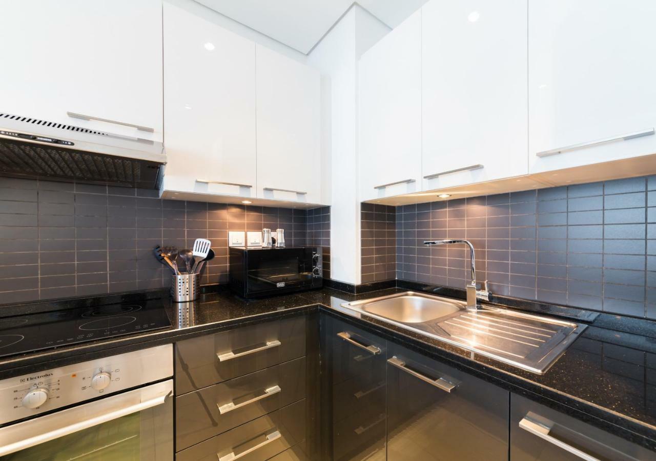 Maison Privee - Big, Bright, Luxury Marina Views Next To *