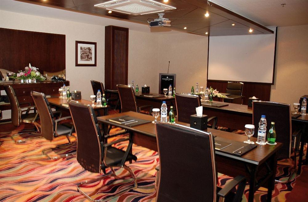Aparthotel Mena Albarsha At The Mall