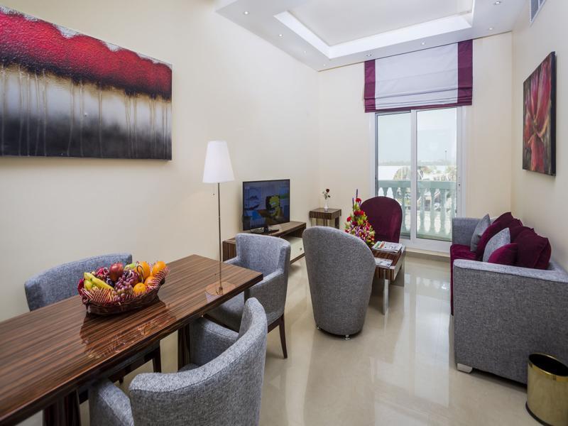 The View Al Barsha Apartamento *