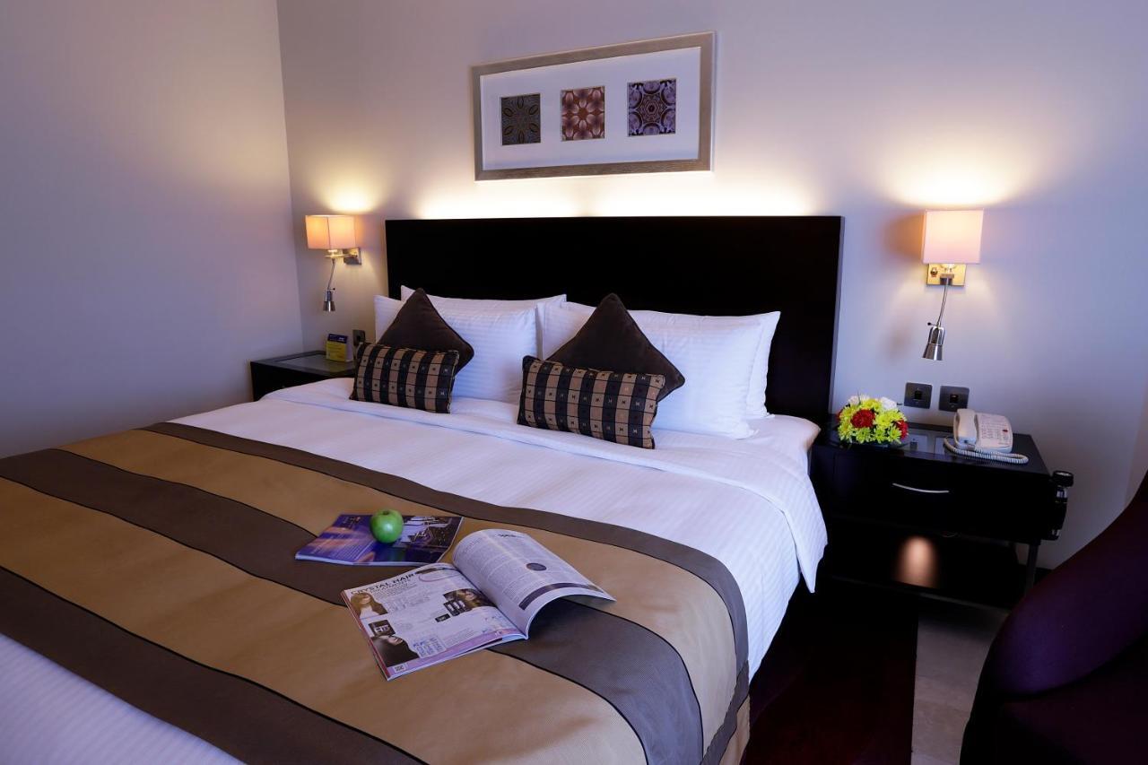 Ramada Plaza By Wyndham Deira Hotel Dubái