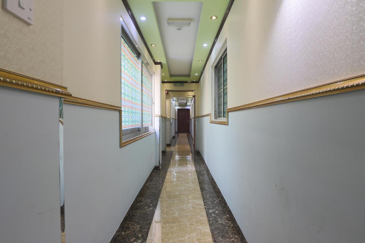 Oyo 335 Remas Llc Hotel Dubái