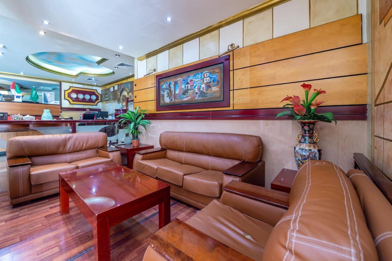 Oyo 124 Oriental Palace Apts Aparthotel