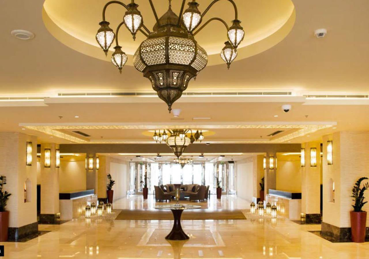Globalstay At Palm Jumeirah Beachfront Paradise With Pool And Gym Apartamento