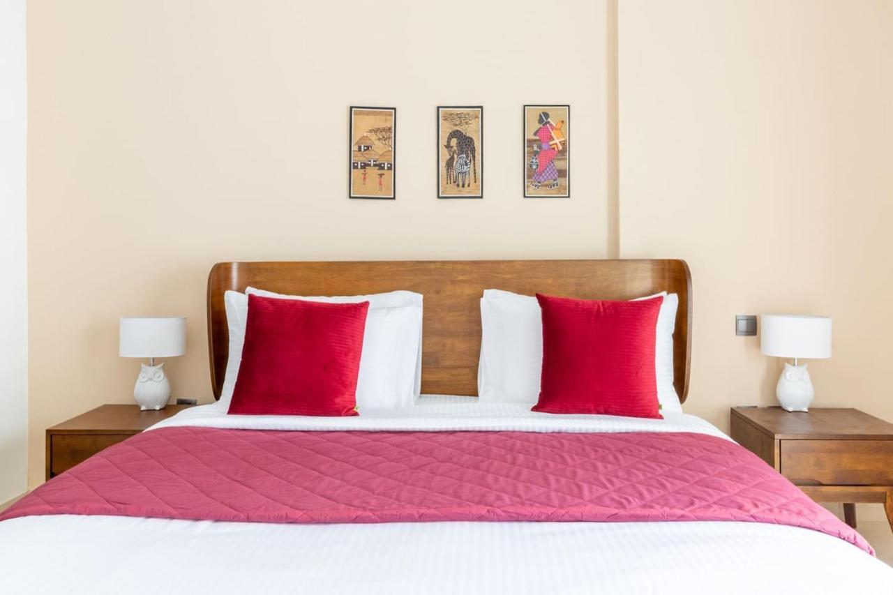 Frank Porter - Mon Reve Apartemen