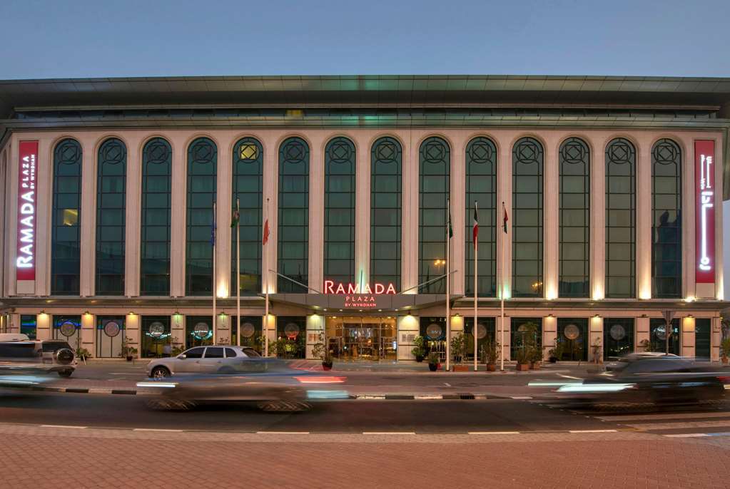 Hotel Ramada Plaza By Wyndham Deira Dubái