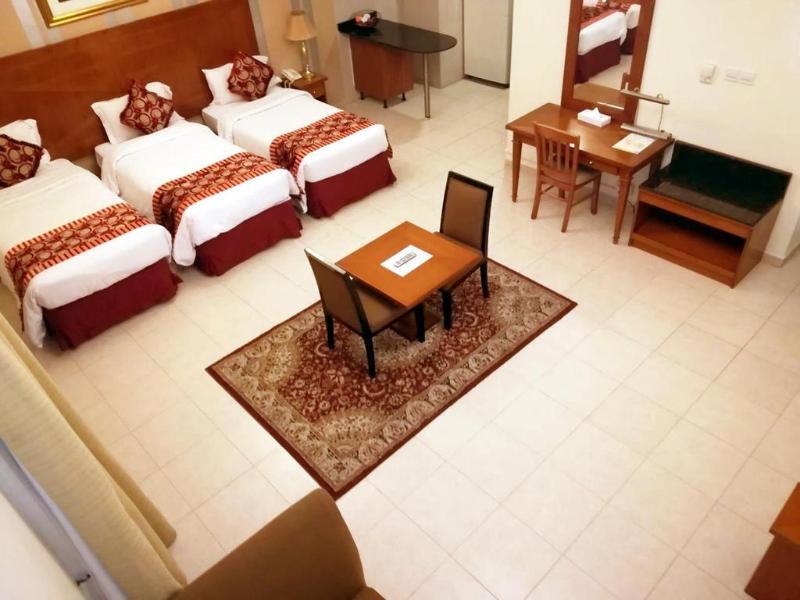 Icon Apartahotel 4*