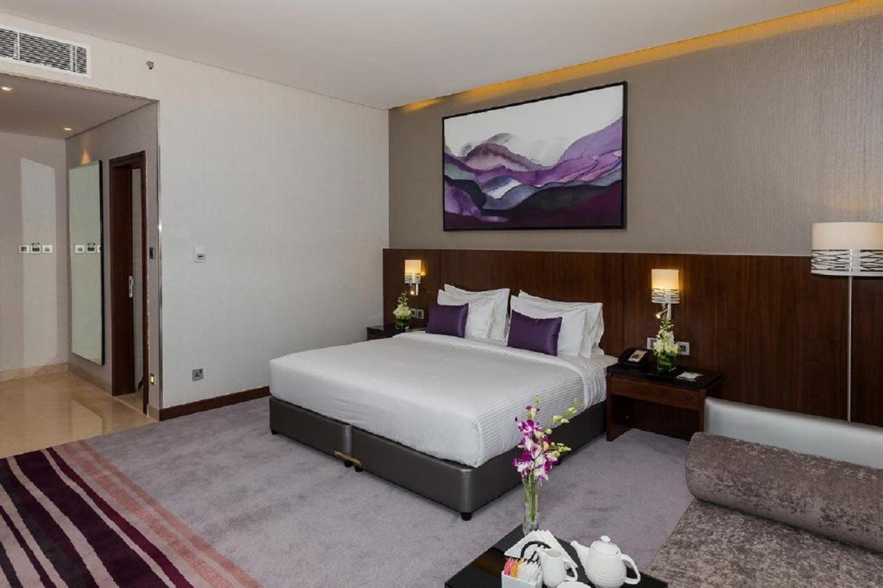 Hotell Flora Al Barsha At The Mall Dubai
