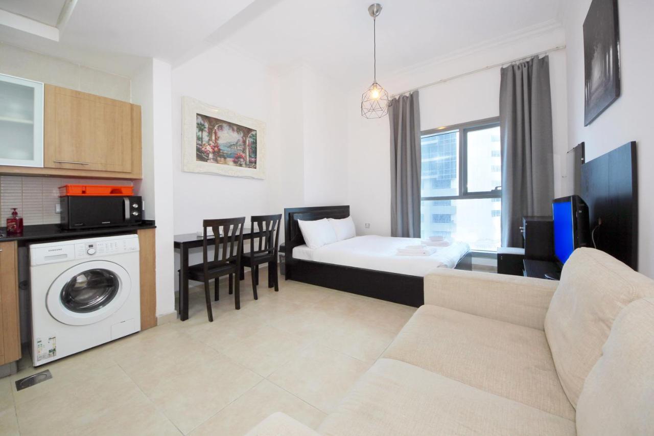 Apartment Studio In Zumurud Tower , Marina