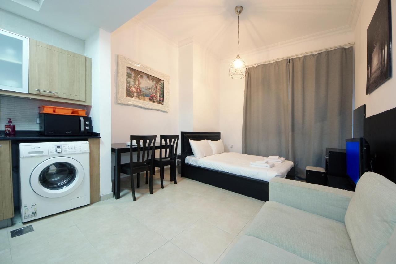 Studio In Zumurud Tower , Marina * Dubai