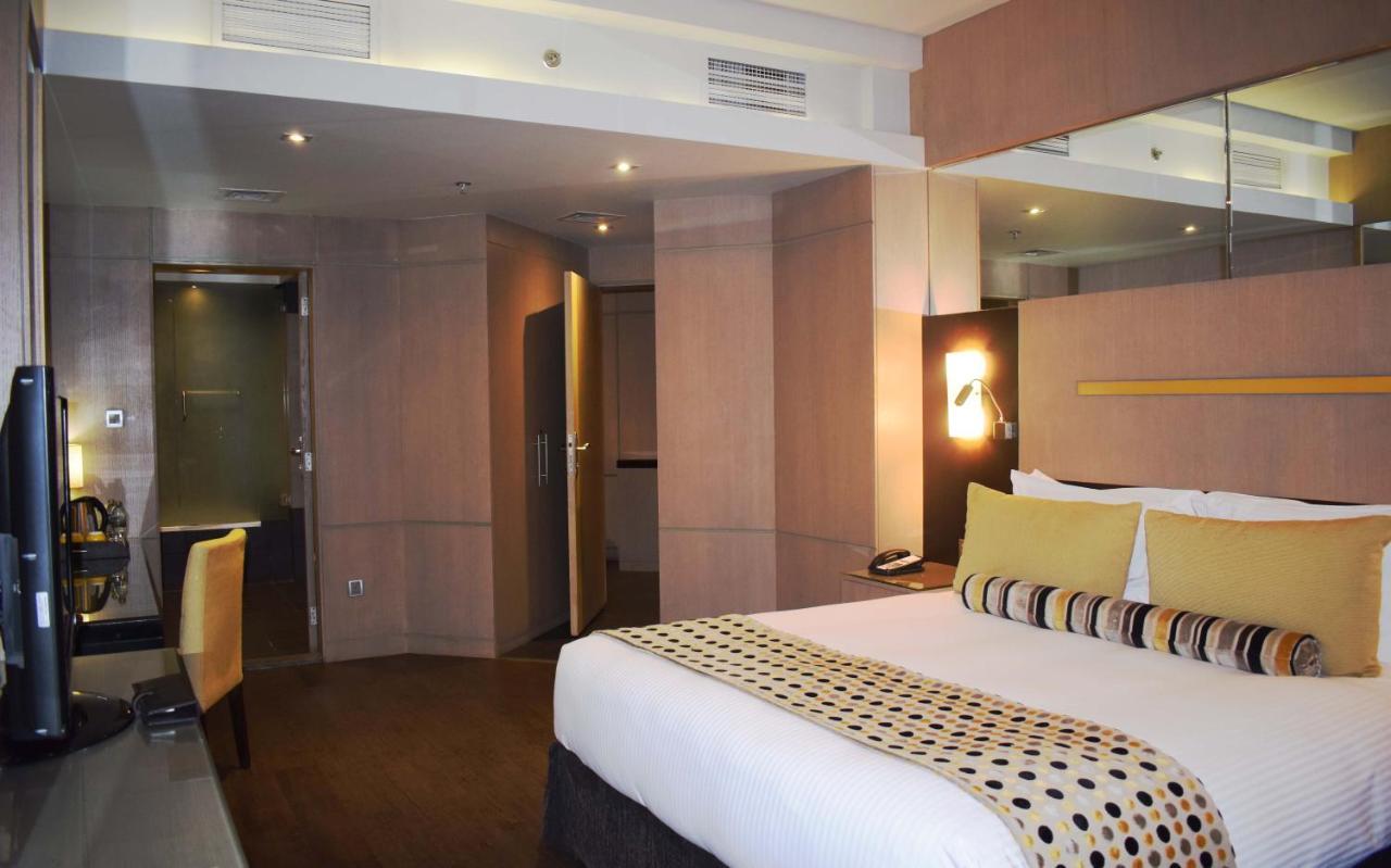 Time Grand Plaza Hotel, Airport Hotell Dubai