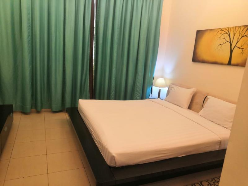 Fortune Classic Apartment, Airport ,near Dafza Metro Station Dubái