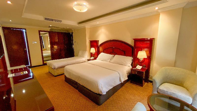 New Penninsula 3* Dubaï