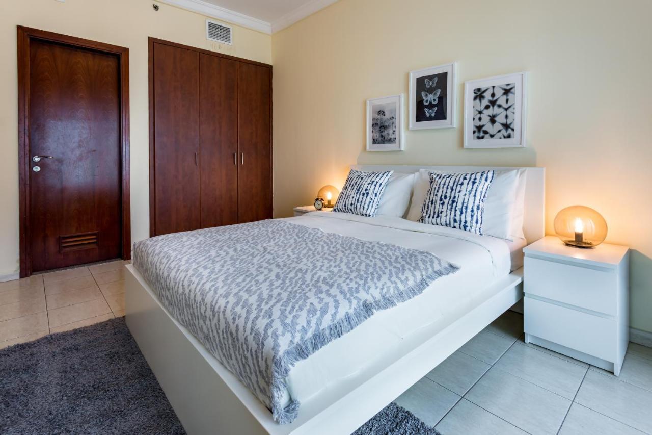 Lägenhet Higuests - Superb Views From 2br In Jlt