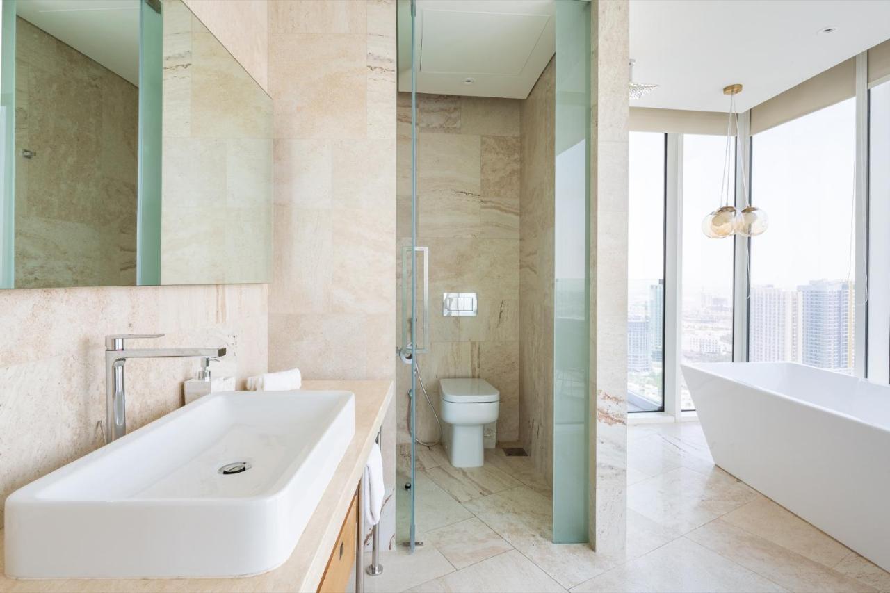 Apartment Frank Porter - The Five Jvc Dubai