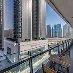 Neat 2Br At Silverine Tower Dubai Marina By Deluxe Holiday Homes