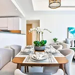 2 Beds For Price Of 1 Bed Mada Residences Downtown