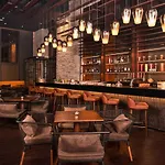 Al Jaddaf Rotana Suite Hotel