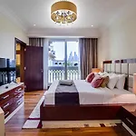 Grandeur Residence On The Palm Jumeirah