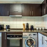 Trendy Studio - Heart Of The Marina - By Bnbme Homes - 2405