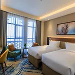 S19 Hotel-Al Jaddaf Metro Station