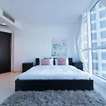 Bnbmehomes - Designer 3B - Sea Views - Dubai Marina