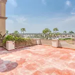 Splendid 5Br Villa At Canal Cove Palm Jumeirah By Deluxe Holiday Homes