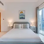 Great Views From New Apartment In Dubai Marina