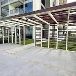 Marina Waterfront 1 Bed With Balcony - Airbetter