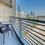 Upscale Studio At Sky Gardens Difc By Deluxe Holiday Homes