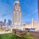 Luxurious 3 Bedroom Apartment In Boulevard Point, Connected To Dubai Mall