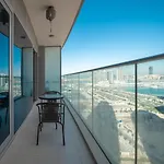 Luton Vacation Homes-Damac Heights Tower- Dubai Marina-21Ab03