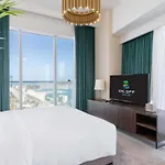 On Off Hh-Avani Hotel-3Br -Full Palm View