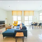 Lovely 2 Bed Apartment With Dubai Marina View - Dhl