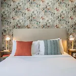 Monty Holiday Home - Elegant Penthouse With Skyline Views Terrace