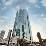 Lux The Jbr Beach Sea View Suite