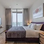 Dashing 1Br With Full Marina Waterfront View