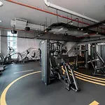 Higuests - Designer Studio In Dubai Marina With Amazing Views